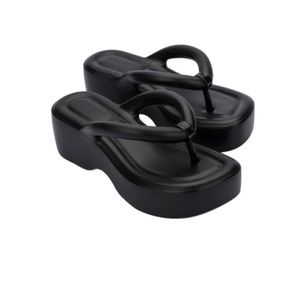Melissa Black Chunky Vegan Sandals Size 9
